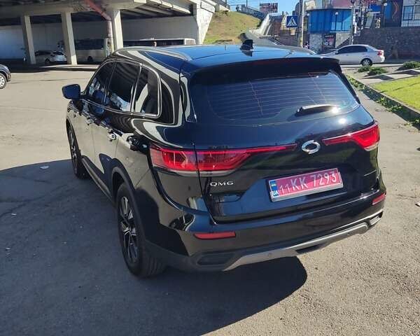 Чорний Самсунг QM6, об'ємом двигуна 2 л та пробігом 32 тис. км за 23500 $, фото 5 на Automoto.ua