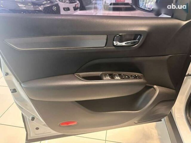 Самсунг QM6, объемом двигателя 2 л и пробегом 85 тыс. км за 18900 $, фото 10 на Automoto.ua