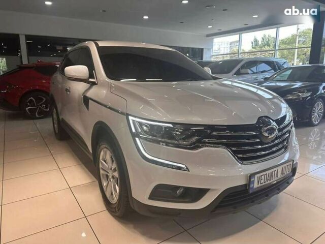 Самсунг QM6, объемом двигателя 2 л и пробегом 85 тыс. км за 18900 $, фото 2 на Automoto.ua