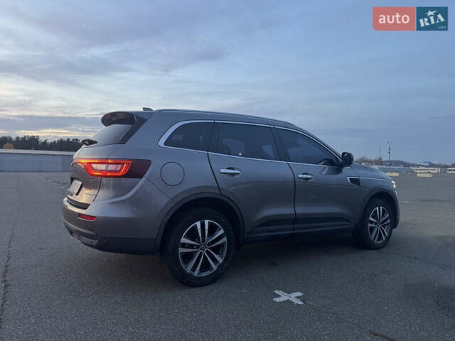 Серый Самсунг QM6, объемом двигателя 2 л и пробегом 100 тыс. км за 17000 $, фото 2 на Automoto.ua