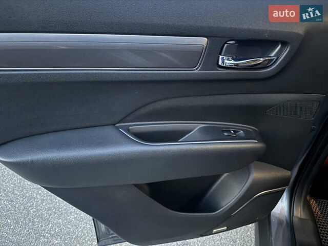 Серый Самсунг QM6, объемом двигателя 2 л и пробегом 100 тыс. км за 17000 $, фото 7 на Automoto.ua