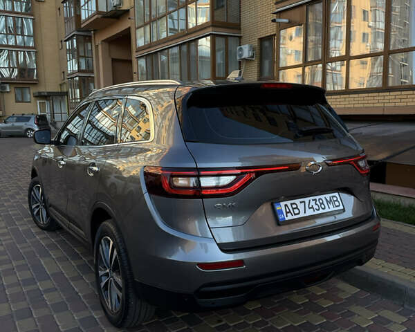 Серый Самсунг QM6, объемом двигателя 2 л и пробегом 77 тыс. км за 17500 $, фото 7 на Automoto.ua