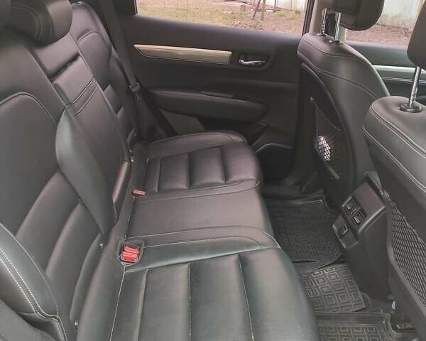 Сірий Самсунг QM6, об'ємом двигуна 2 л та пробігом 310 тис. км за 23500 $, фото 5 на Automoto.ua