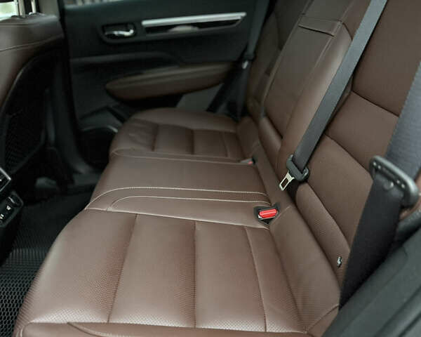 Серый Самсунг QM6, объемом двигателя 2 л и пробегом 120 тыс. км за 20500 $, фото 16 на Automoto.ua