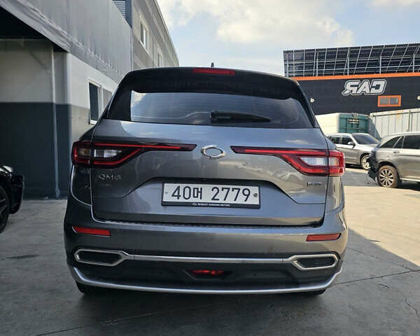 Серый Самсунг QM6, объемом двигателя 2 л и пробегом 140 тыс. км за 6999 $, фото 1 на Automoto.ua