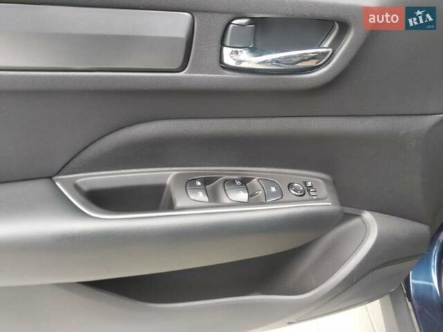 Синий Самсунг QM6, объемом двигателя 2 л и пробегом 109 тыс. км за 16500 $, фото 6 на Automoto.ua