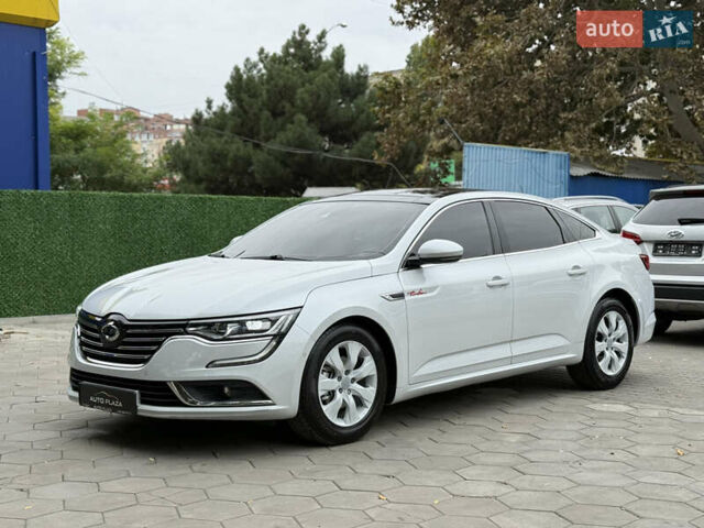 Самсунг SM6 2016 в Одессе на Automoto.ua Белый Самсунг SM6, объемом двигателя 2 л и пробегом 72 тыс. км за 12900 $, фото 4 на Automoto.ua