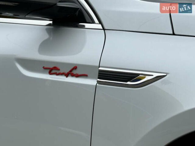 Самсунг SM6 2016 в Одессе на Automoto.ua Белый Самсунг SM6, объемом двигателя 2 л и пробегом 72 тыс. км за 12900 $, фото 17 на Automoto.ua