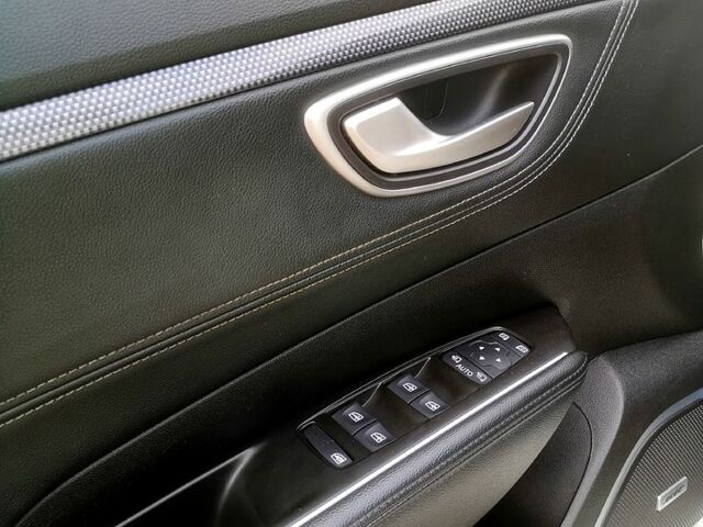 Белый Самсунг SM6, объемом двигателя 1.6 л и пробегом 114 тыс. км за 12900 $, фото 6 на Automoto.ua