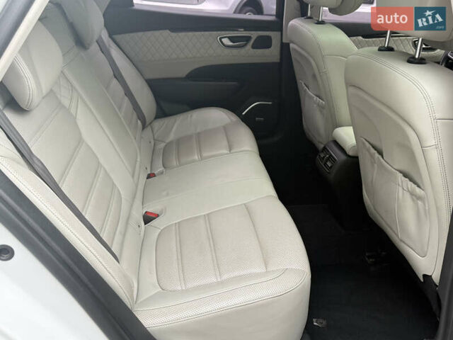 Самсунг SM6 2016 в Одессе на Automoto.ua Белый Самсунг SM6, объемом двигателя 2 л и пробегом 72 тыс. км за 12900 $, фото 42 на Automoto.ua