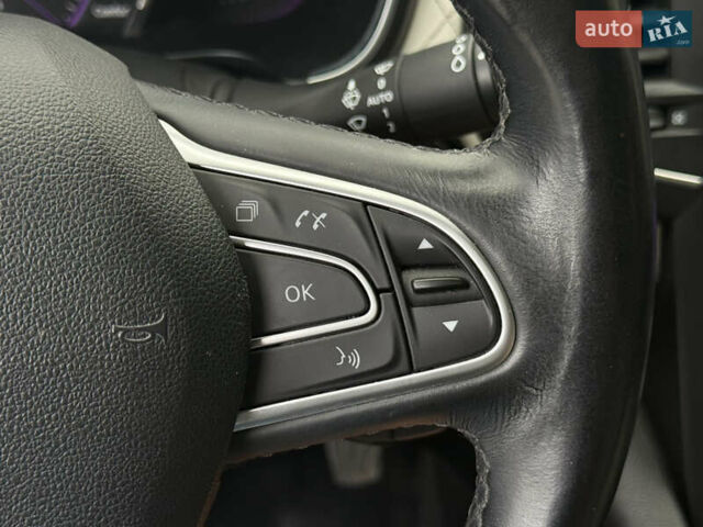 Самсунг SM6 2016 в Одессе на Automoto.ua Белый Самсунг SM6, объемом двигателя 2 л и пробегом 72 тыс. км за 12900 $, фото 59 на Automoto.ua