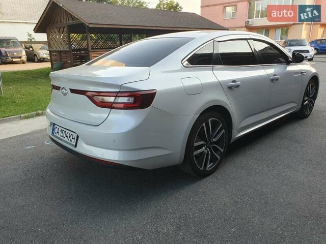 Белый Самсунг SM6, объемом двигателя 1.5 л и пробегом 178 тыс. км за 15400 $, фото 8 на Automoto.ua