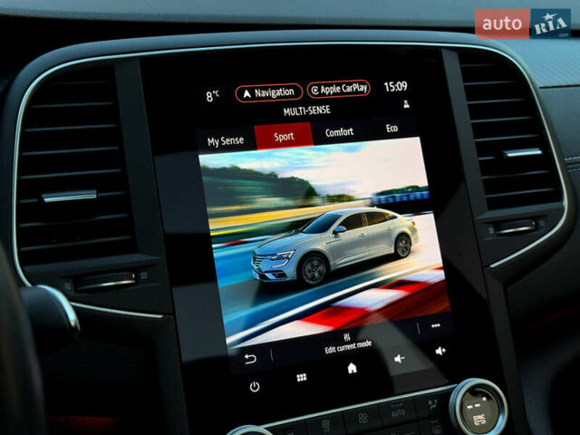 Белый Самсунг SM6, объемом двигателя 1.8 л и пробегом 30 тыс. км за 28200 $, фото 32 на Automoto.ua