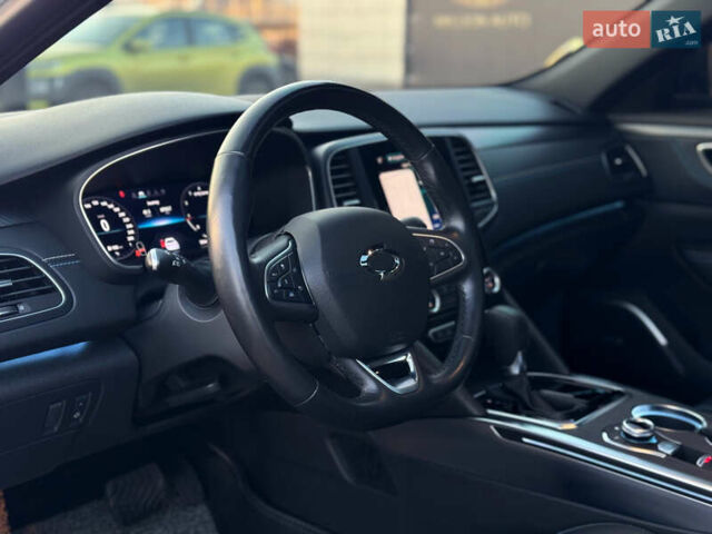 Белый Самсунг SM6, объемом двигателя 1.8 л и пробегом 30 тыс. км за 28200 $, фото 10 на Automoto.ua