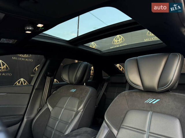 Белый Самсунг SM6, объемом двигателя 1.8 л и пробегом 30 тыс. км за 28200 $, фото 11 на Automoto.ua