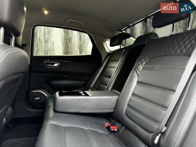 Черный Самсунг SM6, объемом двигателя 0 л и пробегом 70 тыс. км за 13300 $, фото 46 на Automoto.ua