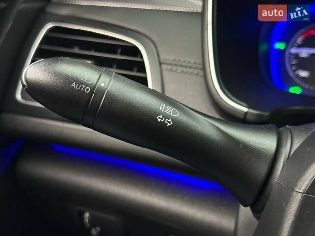 Самсунг SM6 2016 в Киеве на Automoto.ua Серый Самсунг SM6, объемом двигателя 2 л и пробегом 274 тыс. км за 11990 $, фото 24 на Automoto.ua