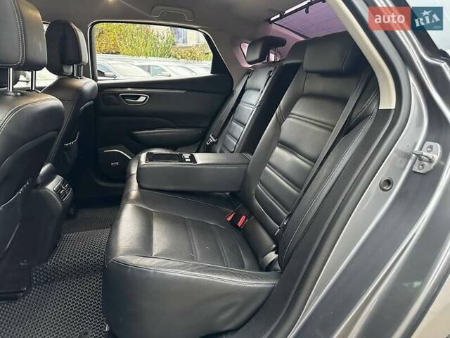 Самсунг SM6 2016 в Киеве на Automoto.ua Серый Самсунг SM6, объемом двигателя 2 л и пробегом 274 тыс. км за 11990 $, фото 9 на Automoto.ua