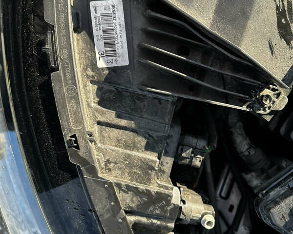 Серый Самсунг SM6, объемом двигателя 1.5 л и пробегом 71 тыс. км за 16200 $, фото 35 на Automoto.ua