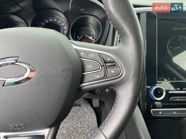 Сірий Самсунг SM6, об'ємом двигуна 1.5 л та пробігом 107 тис. км за 15300 $, фото 13 на Automoto.ua