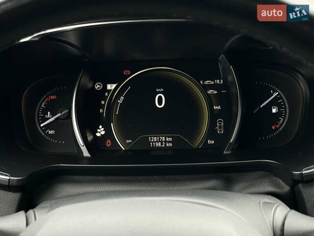 Сірий Самсунг SM6, об'ємом двигуна 1.5 л та пробігом 127 тис. км за 17500 $, фото 19 на Automoto.ua