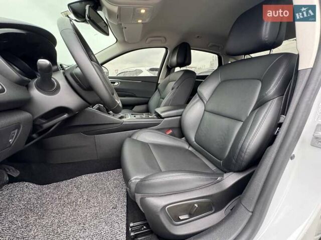 Сірий Самсунг SM6, об'ємом двигуна 1.5 л та пробігом 107 тис. км за 15300 $, фото 20 на Automoto.ua