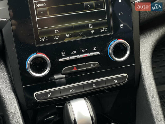 Сірий Самсунг SM6, об'ємом двигуна 1.5 л та пробігом 127 тис. км за 17500 $, фото 15 на Automoto.ua