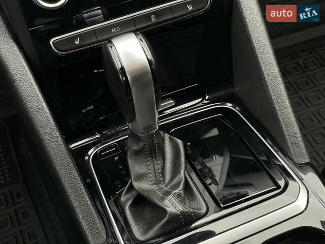 Сірий Самсунг SM6, об'ємом двигуна 1.5 л та пробігом 127 тис. км за 17500 $, фото 14 на Automoto.ua