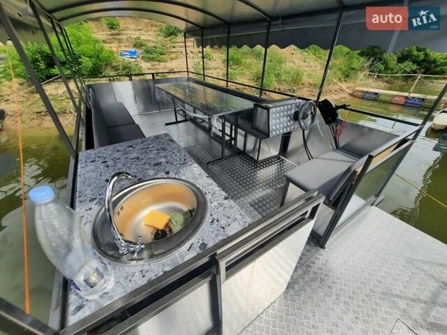 Сірий Сан Боат Класік, об'ємом двигуна 0 л та пробігом 0 тис. км за 14000 $, фото 5 на Automoto.ua