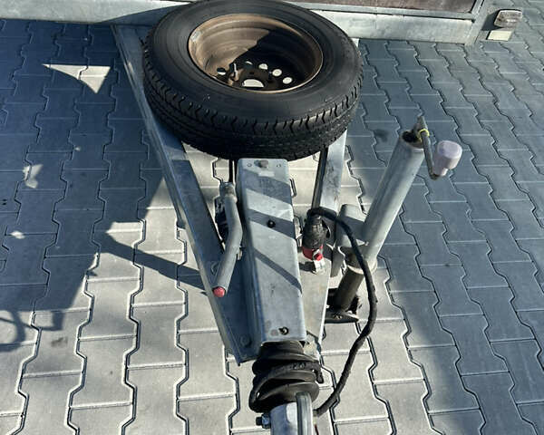 Серый Сантей 2500, объемом двигателя 0 л и пробегом 0 тыс. км за 4400 $, фото 7 на Automoto.ua