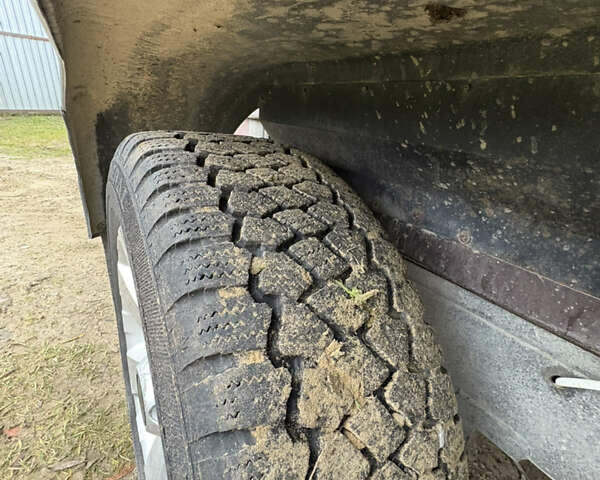 Серый Сантей 2500, объемом двигателя 0 л и пробегом 40 тыс. км за 5500 $, фото 9 на Automoto.ua