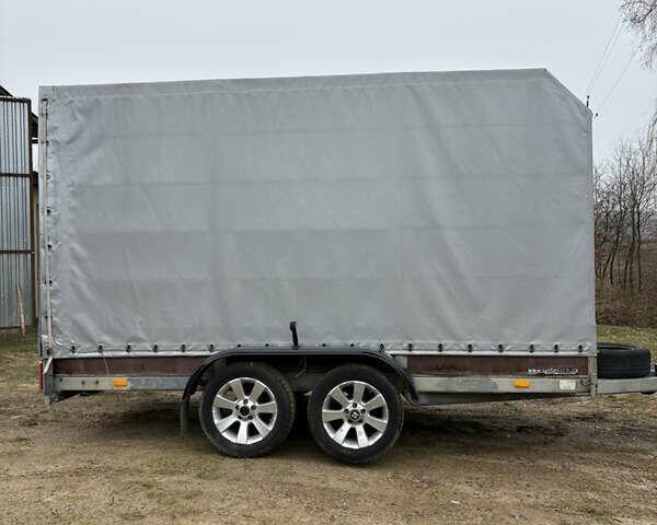 Серый Сантей 2500, объемом двигателя 0 л и пробегом 40 тыс. км за 5500 $, фото 3 на Automoto.ua