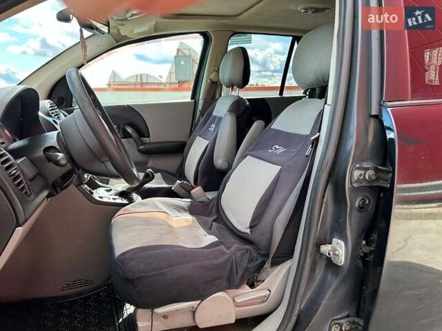 Чорний Сатурн Vue, об'ємом двигуна 2.2 л та пробігом 247 тис. км за 6690 $, фото 7 на Automoto.ua