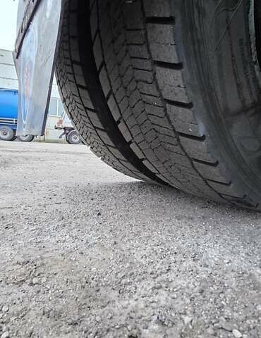 Красный Сканиа 114, объемом двигателя 10.6 л и пробегом 900 тыс. км за 7200 $, фото 4 на Automoto.ua