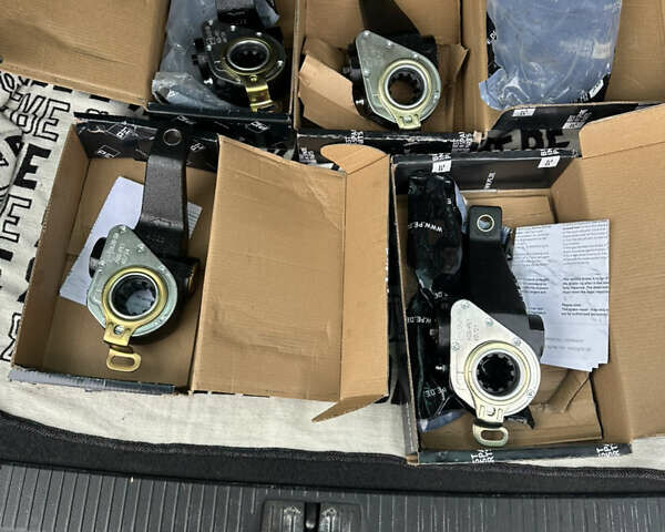 Белый Сканиа 124, объемом двигателя 11.71 л и пробегом 650 тыс. км за 45000 $, фото 6 на Automoto.ua