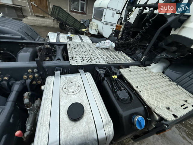 Белый Сканиа G, объемом двигателя 12.7 л и пробегом 600 тыс. км за 45500 $, фото 19 на Automoto.ua