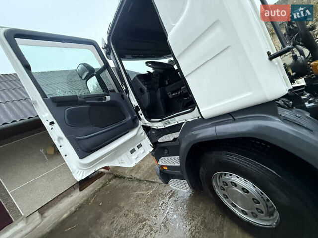 Белый Сканиа G, объемом двигателя 12.7 л и пробегом 600 тыс. км за 45500 $, фото 25 на Automoto.ua