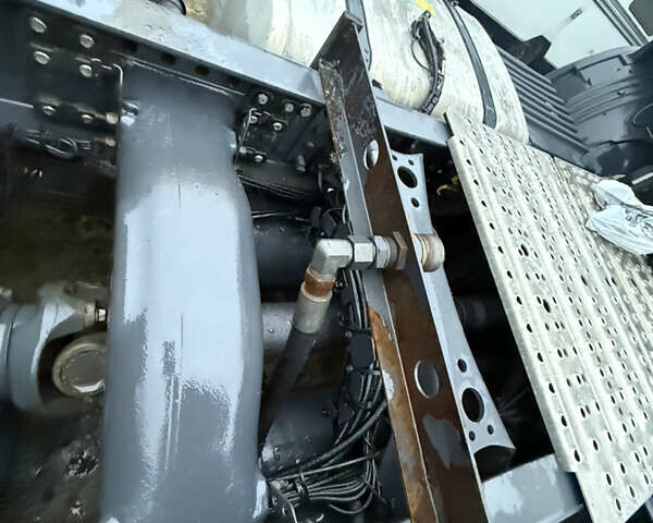 Белый Сканиа G, объемом двигателя 12.7 л и пробегом 600 тыс. км за 45500 $, фото 16 на Automoto.ua