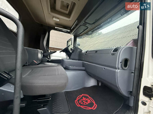 Белый Сканиа G, объемом двигателя 12.7 л и пробегом 600 тыс. км за 45500 $, фото 66 на Automoto.ua