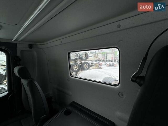 Белый Сканиа G, объемом двигателя 12.74 л и пробегом 45 тыс. км за 63257 $, фото 53 на Automoto.ua