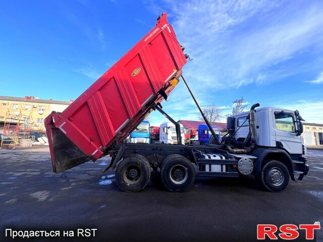 Белый Сканиа П, объемом двигателя 12.7 л и пробегом 236 тыс. км за 67000 $, фото 1 на Automoto.ua