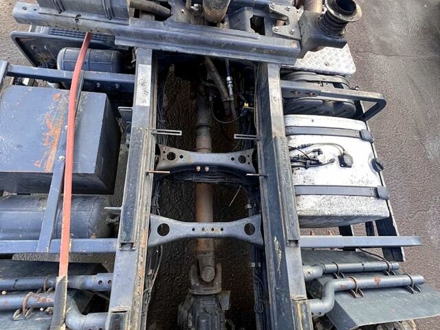 Белый Сканиа П, объемом двигателя 12.7 л и пробегом 236 тыс. км за 67000 $, фото 11 на Automoto.ua