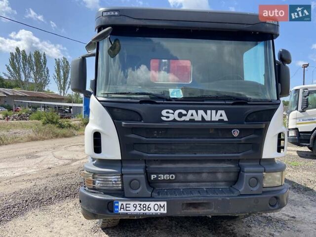 Белый Сканиа П, объемом двигателя 12.74 л и пробегом 371 тыс. км за 82000 $, фото 1 на Automoto.ua
