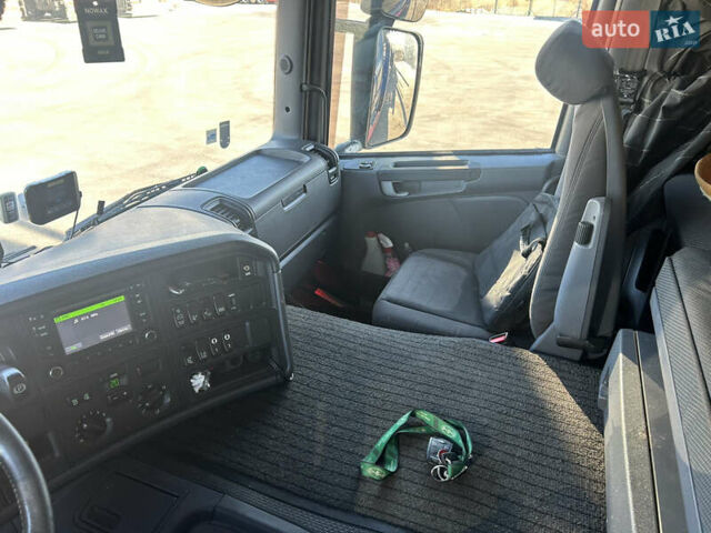 Червоний Сканіа P, об'ємом двигуна 12.74 л та пробігом 800 тис. км за 80000 $, фото 11 на Automoto.ua