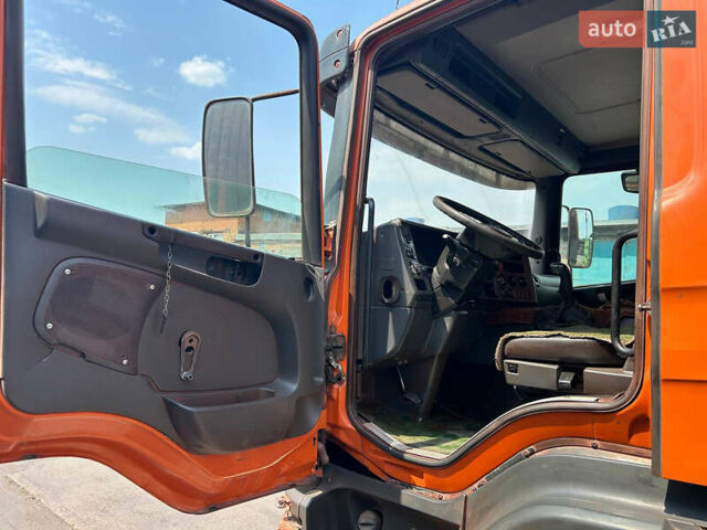Сканиа П, объемом двигателя 0 л и пробегом 331 тыс. км за 30000 $, фото 3 на Automoto.ua
