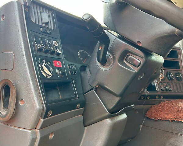 Сканиа П, объемом двигателя 0 л и пробегом 331 тыс. км за 30000 $, фото 14 на Automoto.ua