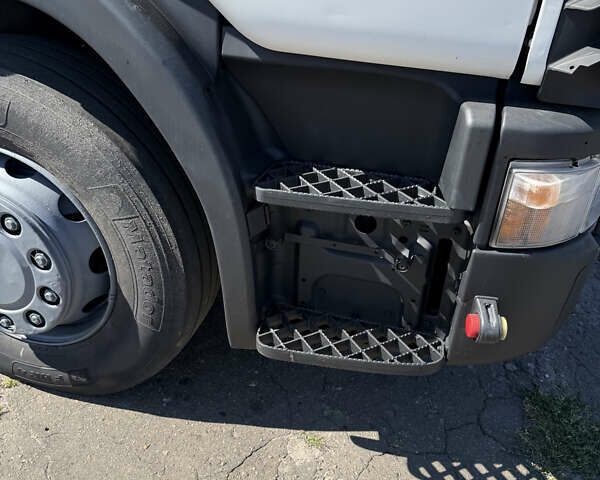 Белый Сканиа Р 114, объемом двигателя 10.64 л и пробегом 690 тыс. км за 5900 $, фото 20 на Automoto.ua