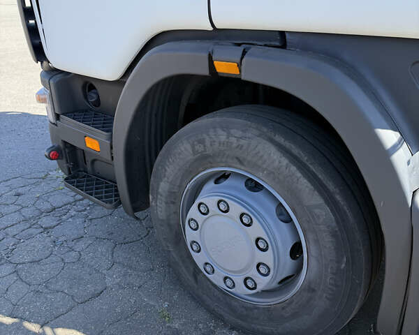 Белый Сканиа Р 114, объемом двигателя 10.64 л и пробегом 690 тыс. км за 5900 $, фото 13 на Automoto.ua