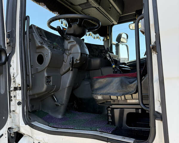 Белый Сканиа Р 114, объемом двигателя 10.64 л и пробегом 690 тыс. км за 5900 $, фото 14 на Automoto.ua