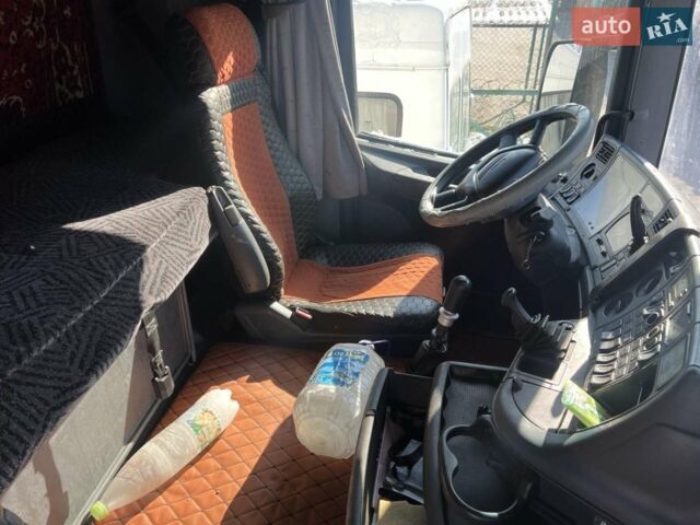 Белый Сканиа Р 124, объемом двигателя 11.7 л и пробегом 421 тыс. км за 14000 $, фото 3 на Automoto.ua